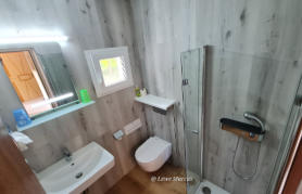 mit bodengleicher Eckdusche Dusche